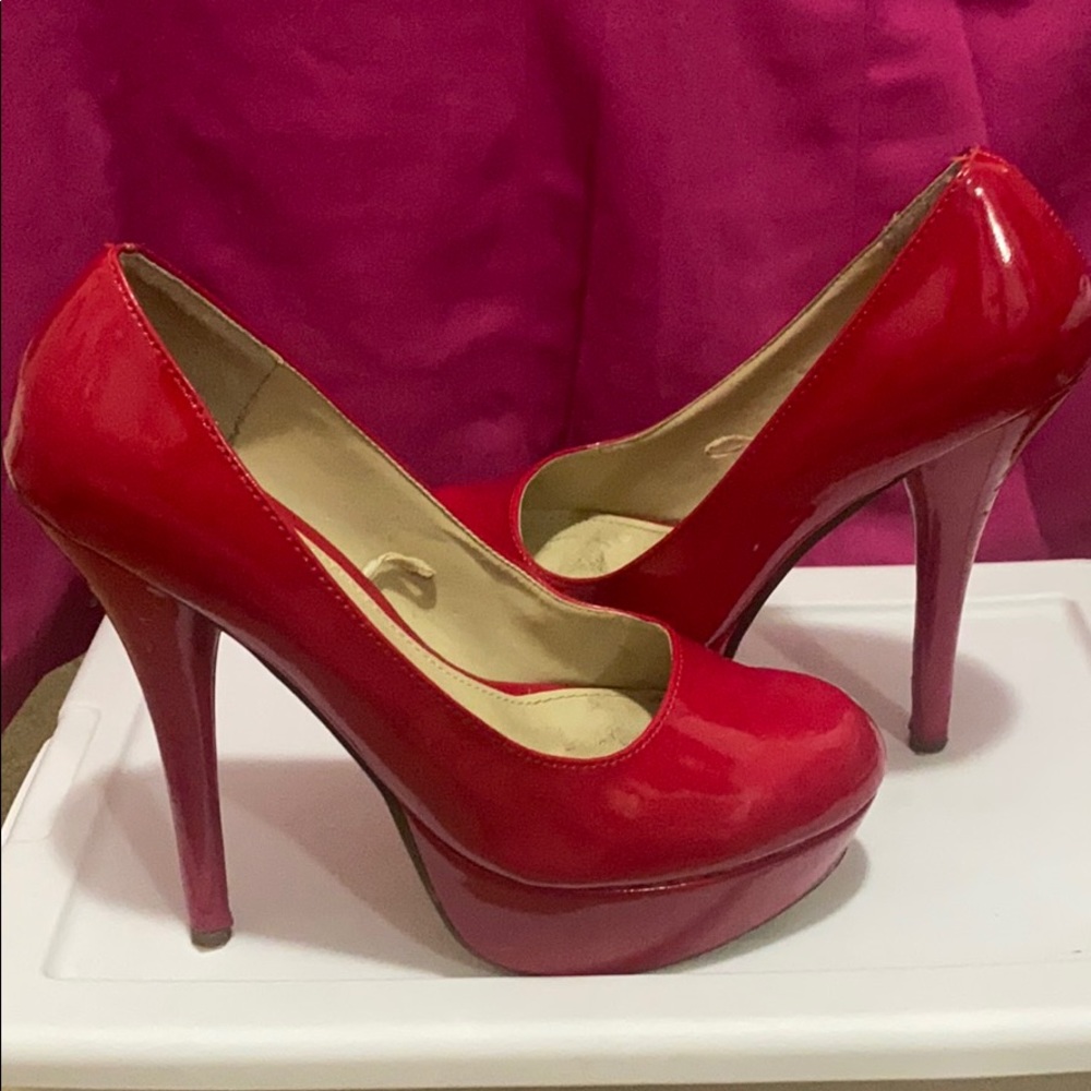 red pumps